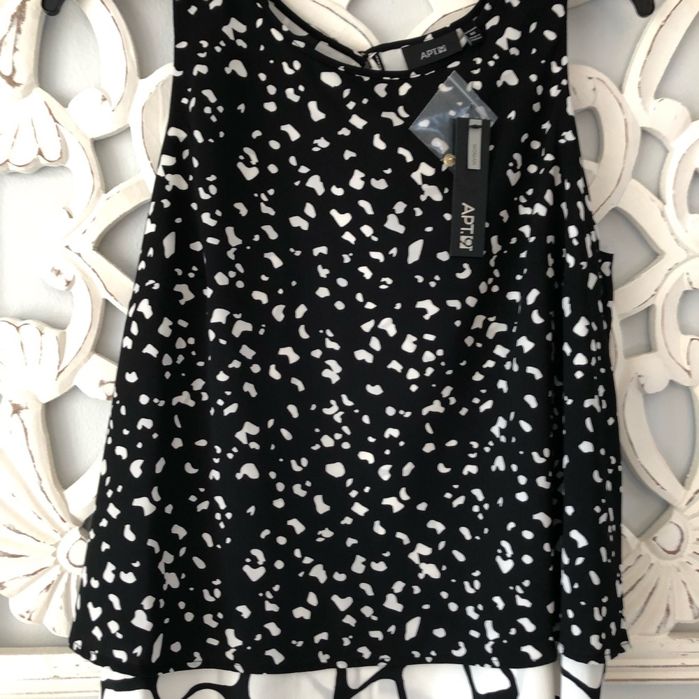 Kohl’s 2 layer Top Size OX is NWT